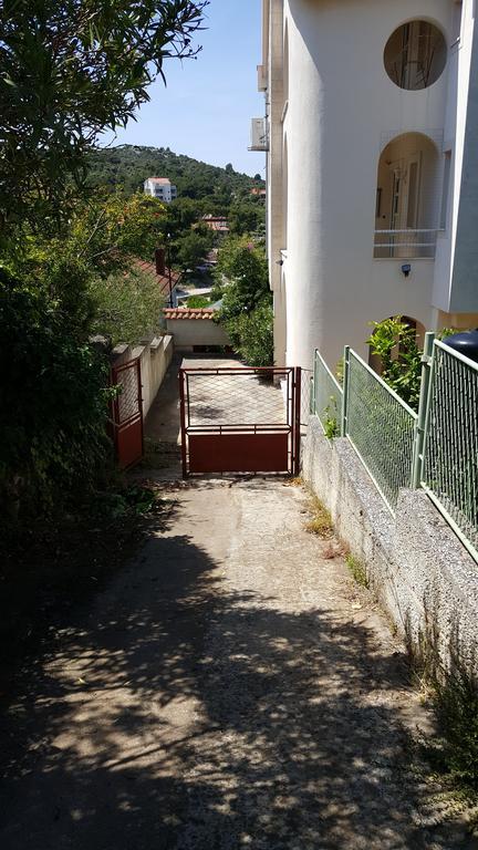 Apartment Marina Ražanj エクステリア 写真